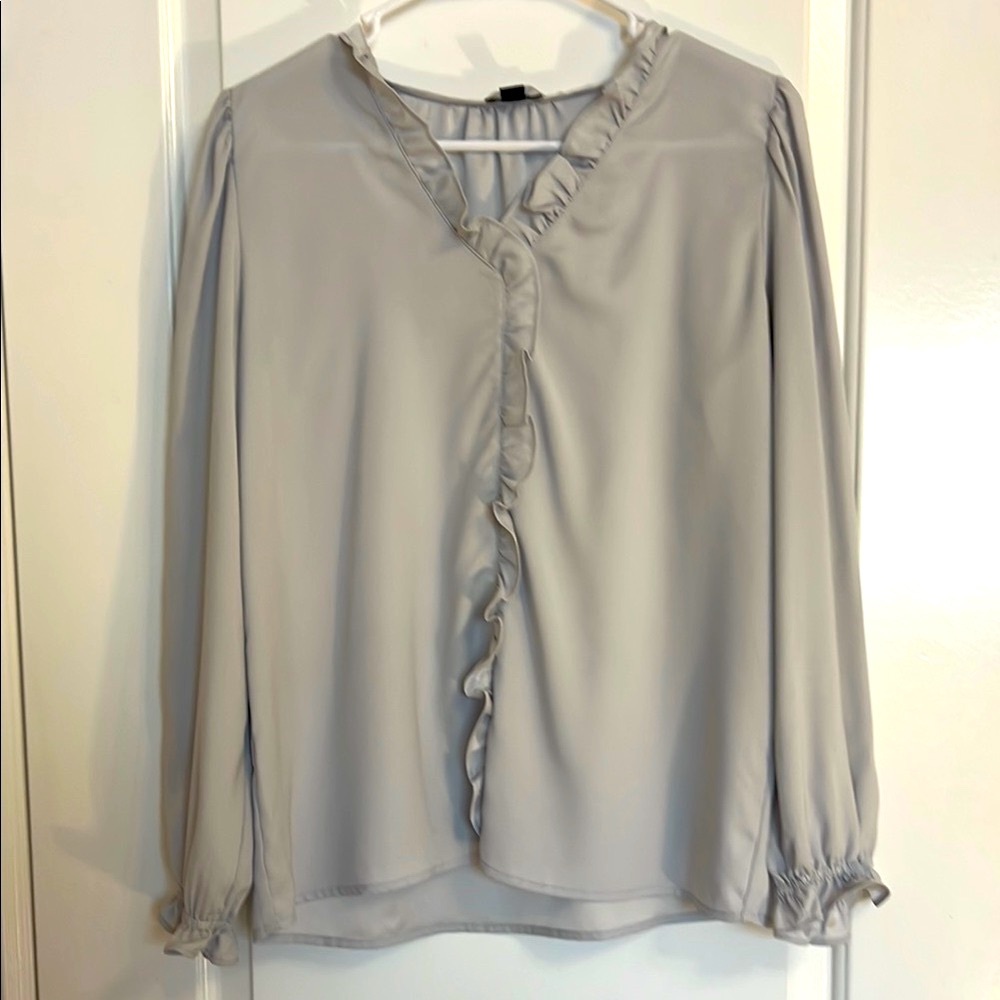 Ann Taylor Gray Ruffled Bib Collar Blouse